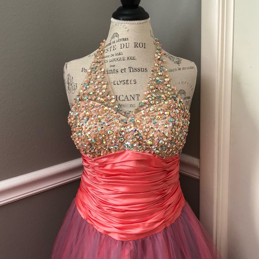 NEW FAVIANA SZ 14 BEADED SATIN TULLE HALTER BALL GOWN - Picture 3 of 13